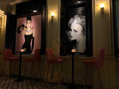 The Dreamers Dessert Bar