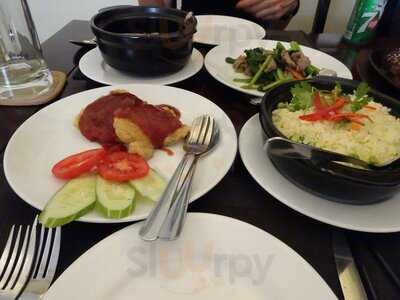 Viet Village Restaurant