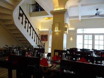 Viet Village Restaurant