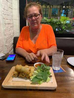 Al Fresco's Mac Dinh Chi