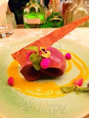 Nhà Hàng Qui Cuisine Mixology