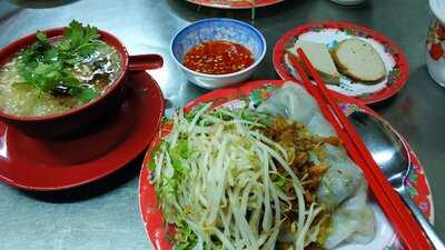 Bánh Cuốn Hải Nam