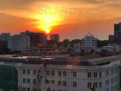 Saigon Saigon Rooftop Bar