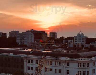 Saigon Saigon Rooftop Bar