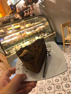 Newday Patisserire & Coffee