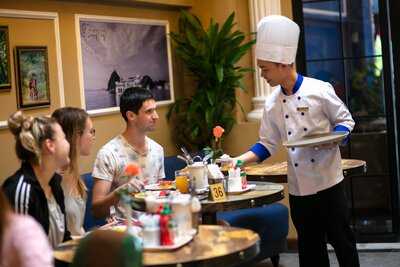 Little Charm Restaurant