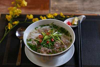 Little Charm Restaurant