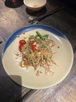 Mặn Mòi - Thảo Điền