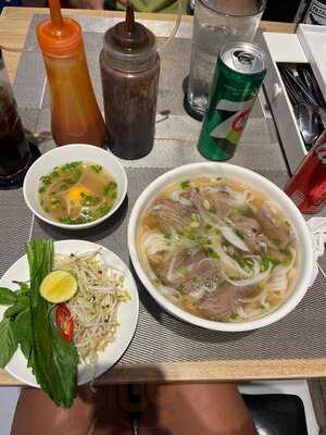 Nắng Vietnamese Fusion Food