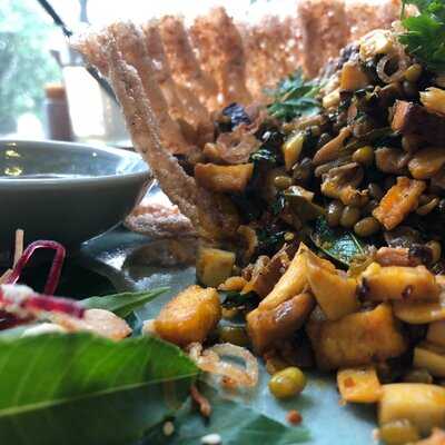 Nhà Hàng Biogarten