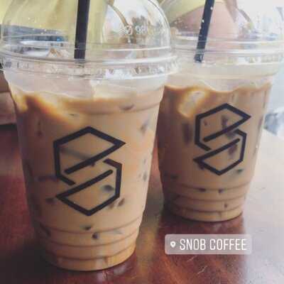 Quán Cà Phê Snob