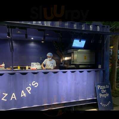 Pizza 4p's Xuan Thuy