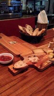 Le Padam - Cheese Bar