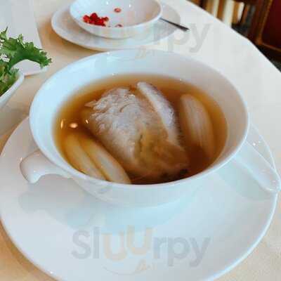 Long Trieu (the Royal Pavilion)