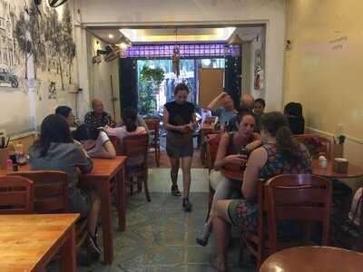 Alley Cat Restaurant