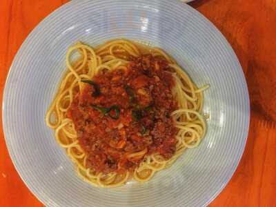 Alley Cat Restaurant