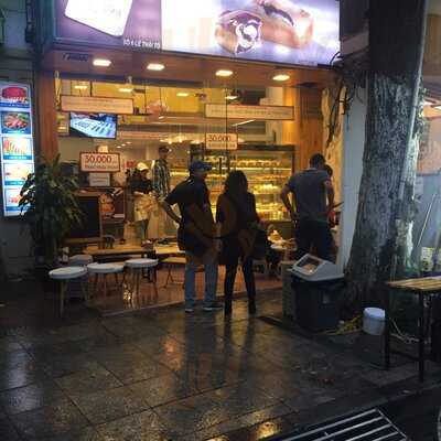 Bánh Mỳ Sư Phụ