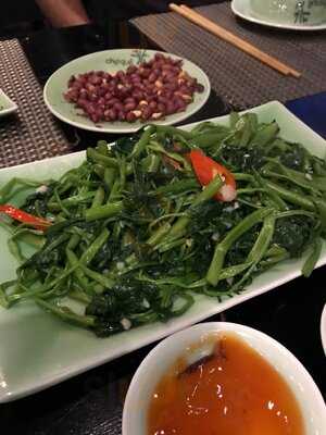 Nhà Hàng Chợ Quê