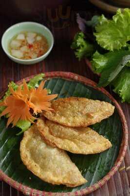 Nhà Hàng Chợ Quê