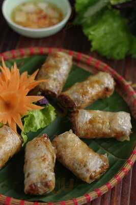 Nhà Hàng Chợ Quê