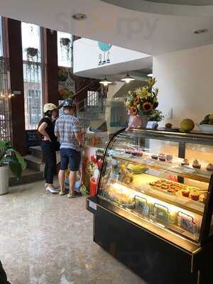 Song Linh Food & Drink