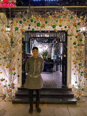 Three Seasons Restaurant