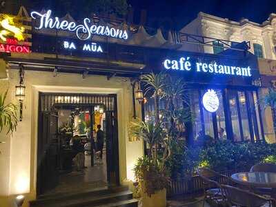 Three Seasons Restaurant