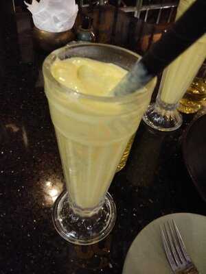 Three Seasons Restaurant