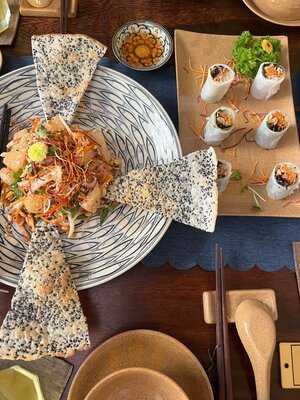 Chay Garden - Vegetarian Restaurant & Coffee