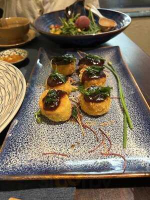 Chay Garden - Vegetarian Restaurant & Coffee