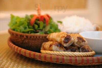 Nhà Hàng Sân Thượng Aranya