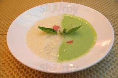 Nhà Hàng Sân Thượng Aranya