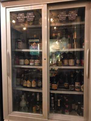 Rehab Station - Social Craft Beer Hub