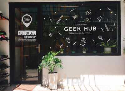 Geek Hub Workspace And Cafeteria