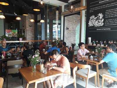 Shalom Coffee - Riverside Apartments