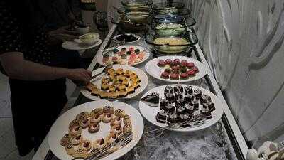 Nhà Hàng Sứ Buffet