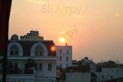 The Second Floor Cafe (cafe Gac 2)