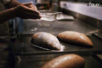 Fours Bakery