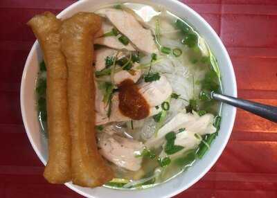 Phở Gà Phủ Doãn