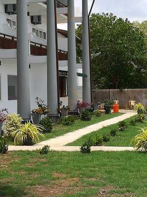 Lake View Sky Lounge