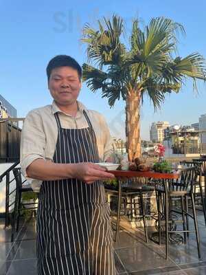 Lake View Sky Lounge