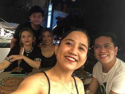 7 Bridges Brewing Company Hanoi Taproom