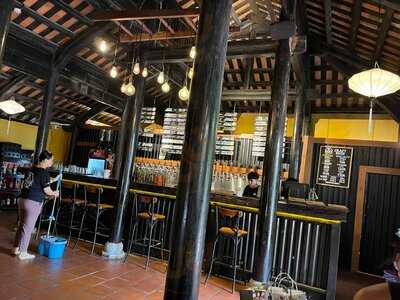 7 Bridges Brewing Company Hanoi Taproom