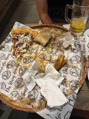 7 Bridges Brewing Company Hanoi Taproom