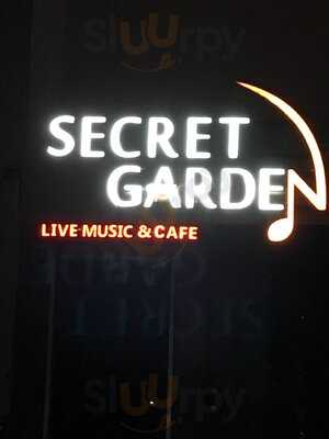 Nhà Hàng Secret Garden