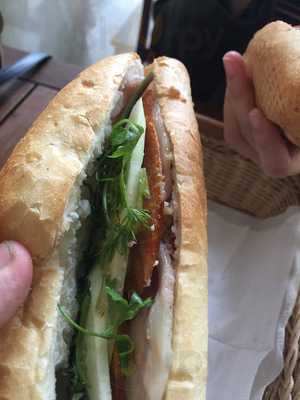 Nhà Hàng Vĩnh Lợi