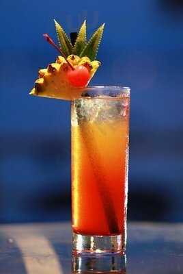 Nhà Hàng Du Thuyền Potomac