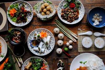 Hoa Sua Training Restaurant