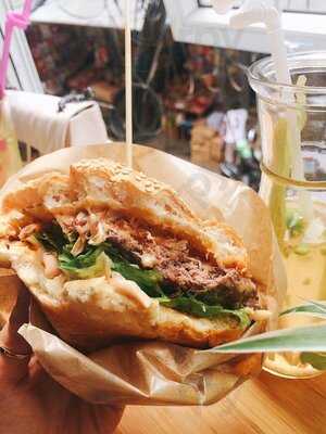 Burgerstreet Hanoi
