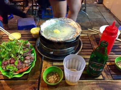 Quán Bự - Cây Bàng